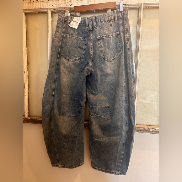Barrel jeans, relaxed fit NWT - Picture 3 of 7